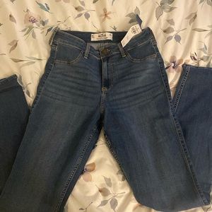 Hollister curvy high rise Jean legging